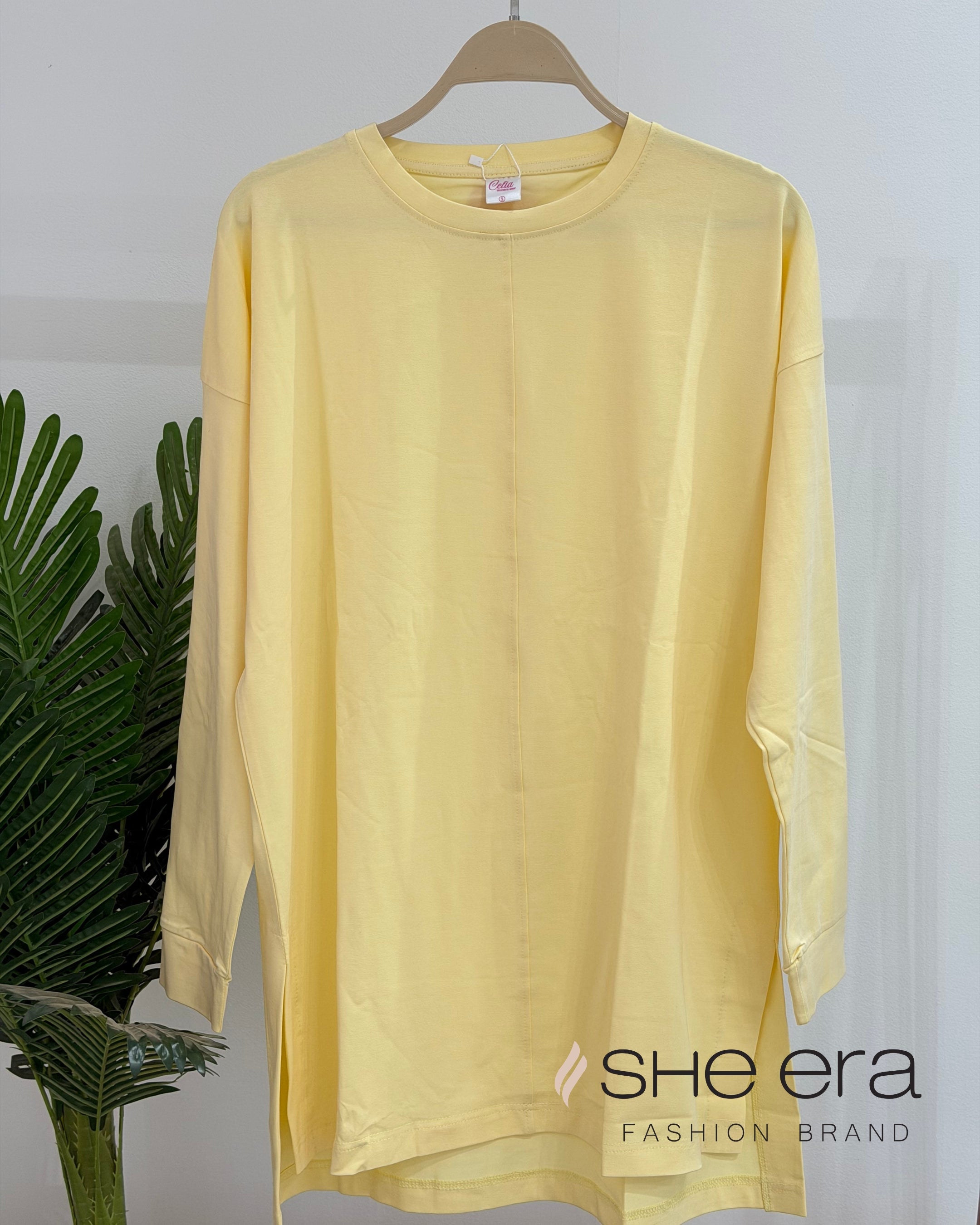 Line T-Shirt