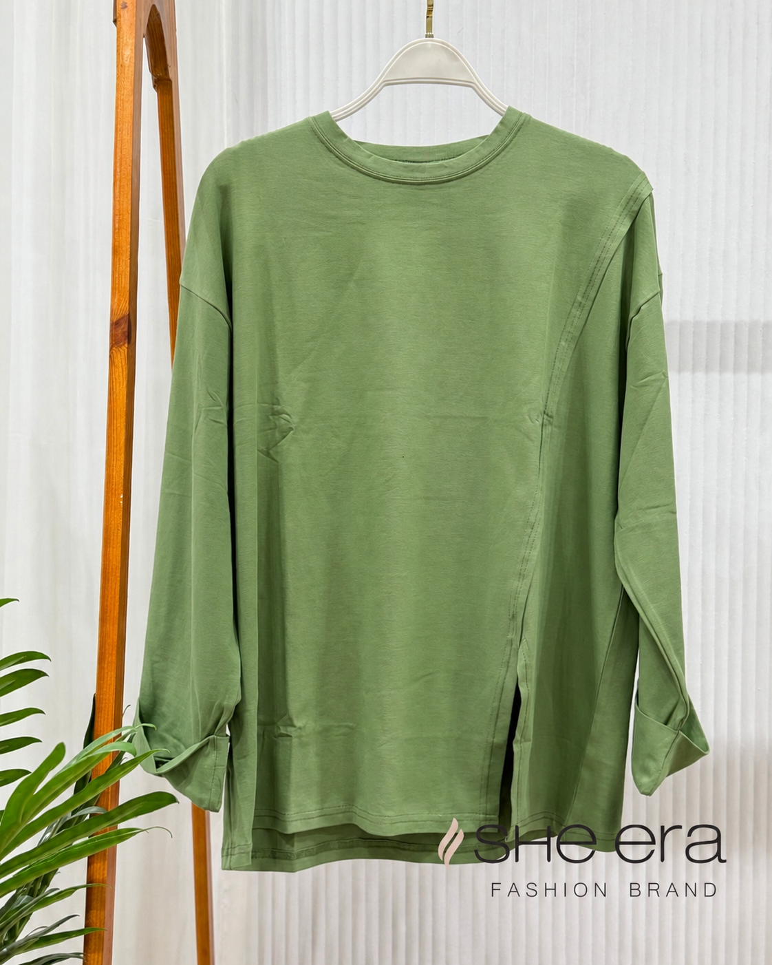 Aura T-Shirt