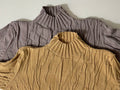 Wave Cut Sleeve